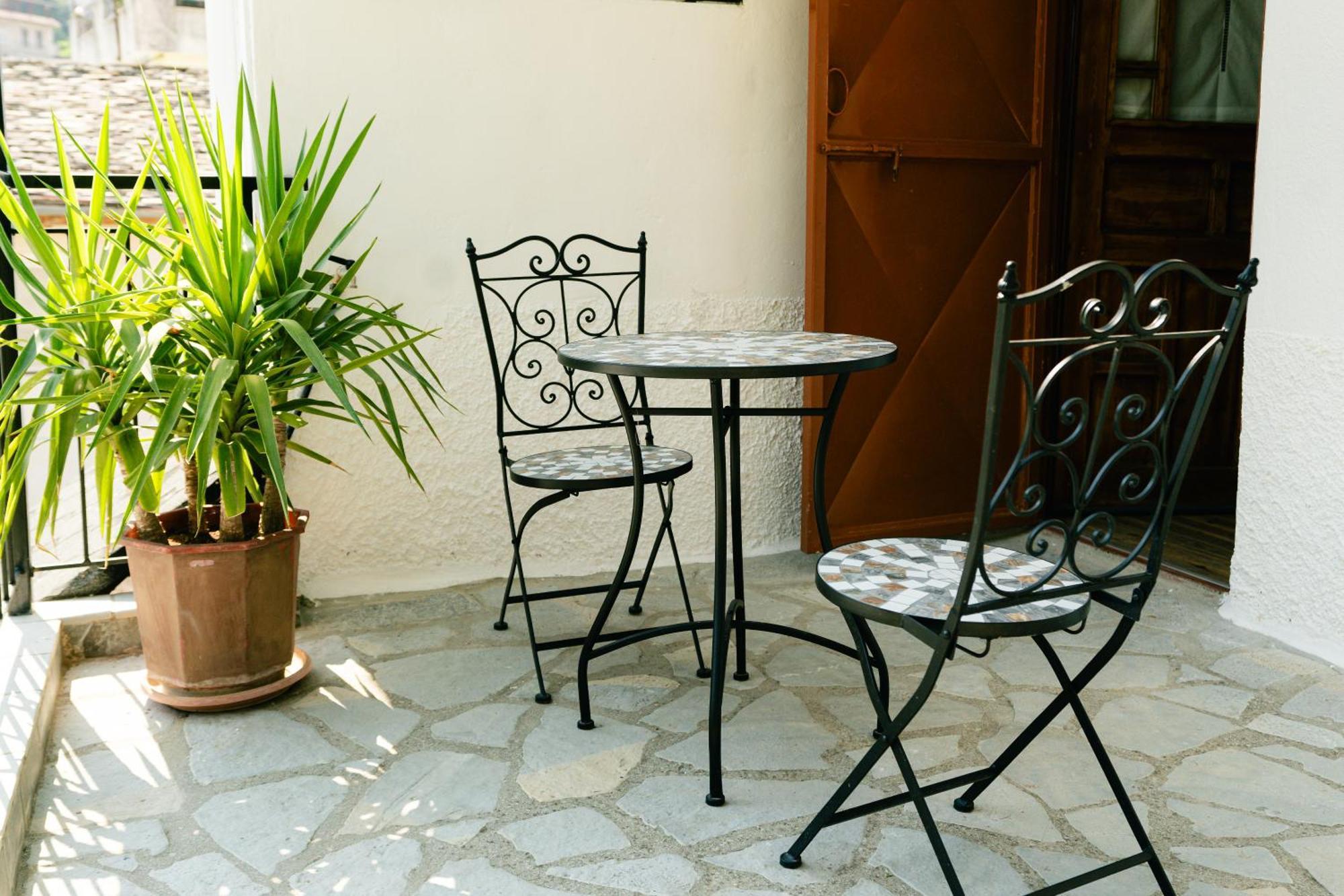 Petrichor Hotel Gjirokaster Exterior photo